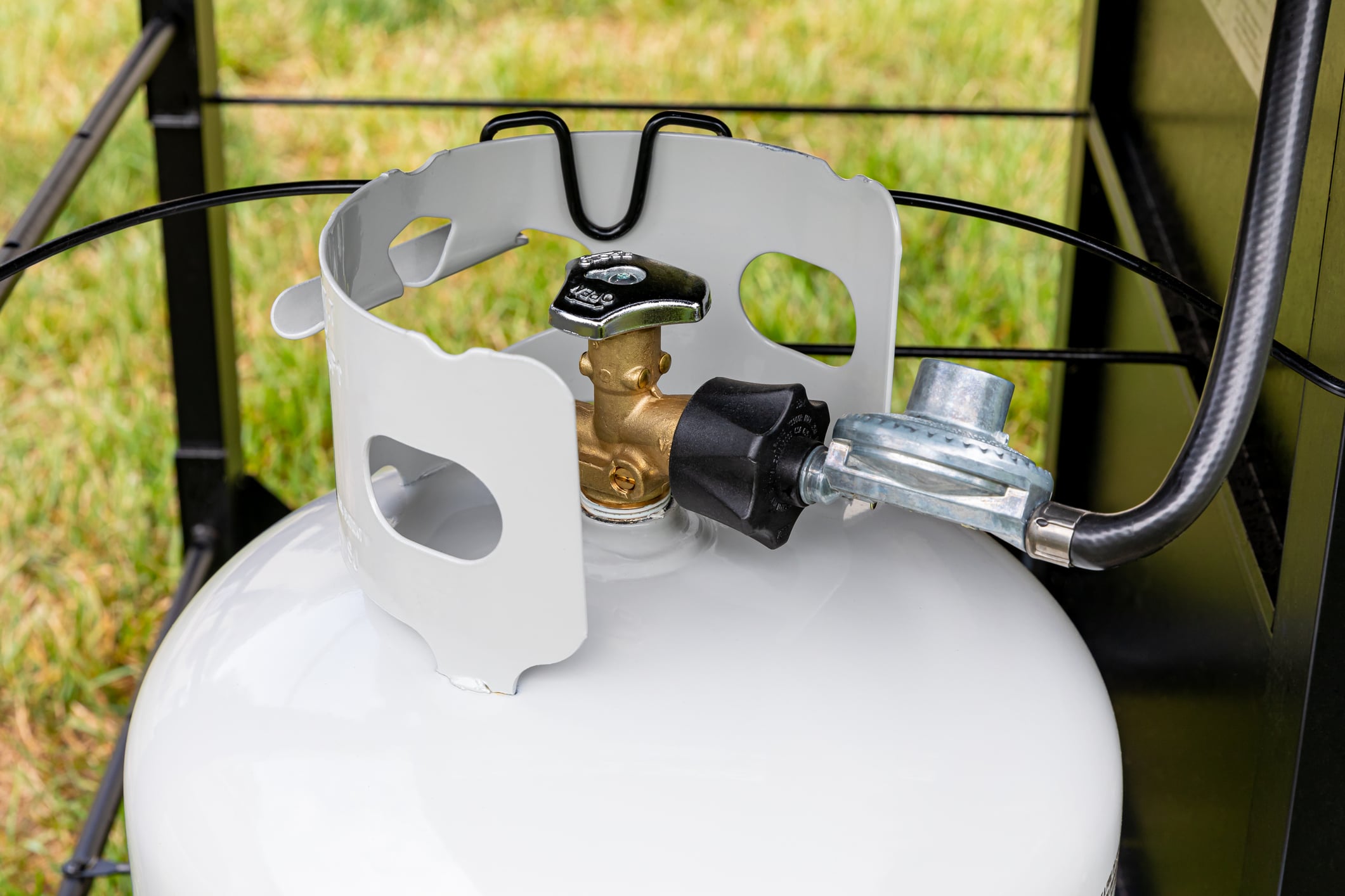 A close up of a propane tank